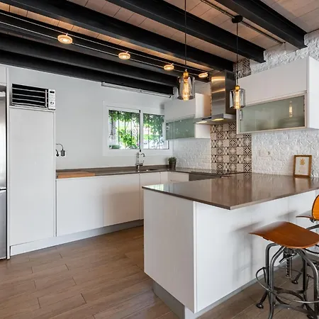 Agrupadas, Family With Amazing Location Marbella